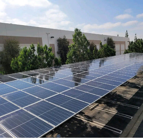 ジンコ太陽光パネル Qセル 560W 565W 570W 575W 580W エネルギーパネル 太陽光発電 PV パネル配列
