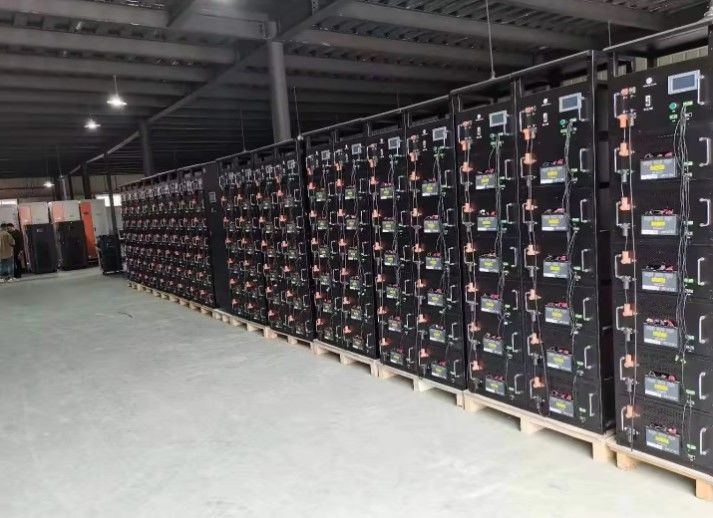 ESS 10年 寿命 屋外電池キャビネット 1MWh 5MWh 10MWh 20ft 40ft コンテナ 太陽電池 エネルギー貯蔵システム